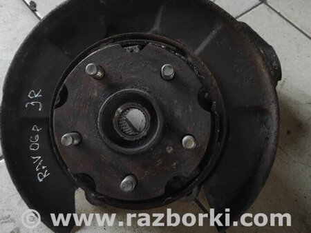 Цапфа задняя правая для Toyota RAV-4 (05-12) Киев 4230442020