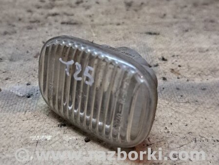 Повторитель поворота в крыло для Toyota Avensis T250 (02.2003-10.2009) Киев 8173005041