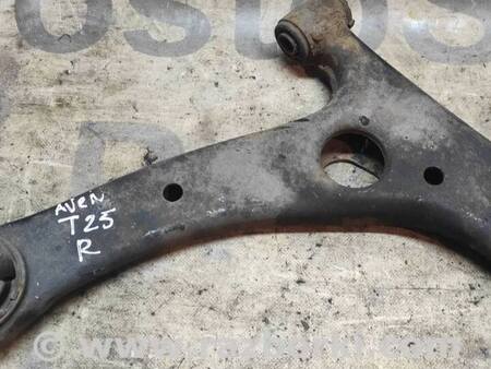 Рычаг передний правый для Toyota Avensis T250 (02.2003-10.2009) Киев 4806805070