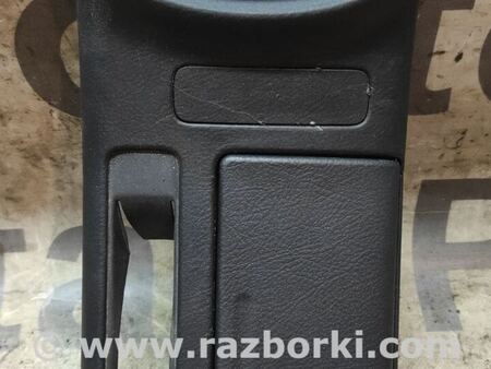 Центральная консоль для Toyota Avensis T250 (02.2003-10.2009) Киев 5880505010B0