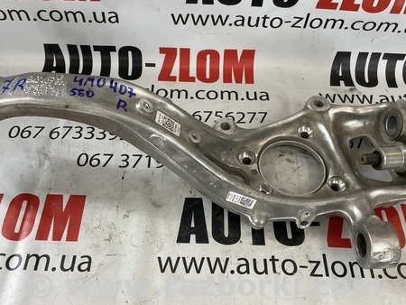 Кулак поворотный правый для Audi (Ауди) Q7 4M (03.2015-...) Львов 4M0407560, 4M0407242J