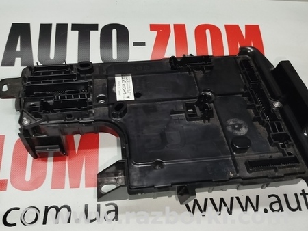 Блок комфорта для Tesla Model Y Львов 1657650-10-A, 1497848-00-E