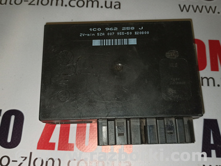 Блок комфорта для Volkswagen Golf IV Mk4 (08.1997-06.2006) Львов 1C0962258J