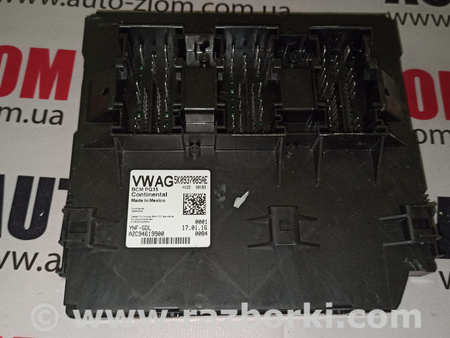 Блок комфорта для Volkswagen Passat B8 (07.2014-...) Львов 5K0937085AE