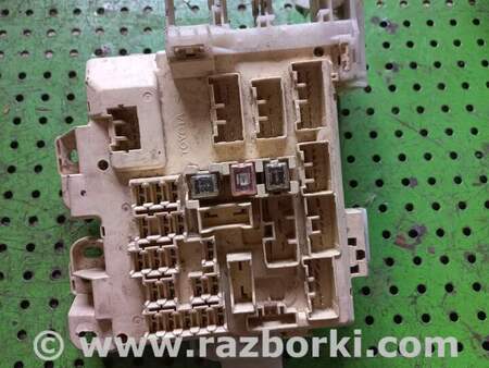 Блок предохранителей для Toyota Camry 20 XV20 (08.1996-01.2002) Киев 8267033030