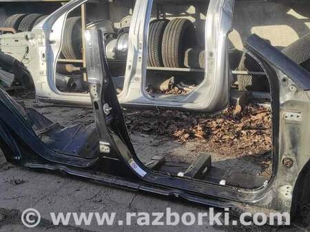 Порог правый для Toyota Avensis T250 (02.2003-10.2009) Киев 6140305010