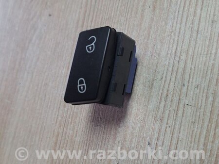 Концевик-кнопка двери для Volkswagen Caddy 3 (2003-2020) Житомир