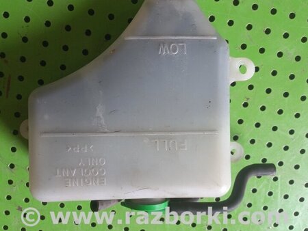 Расширительный бачок для Suzuki SX4 Киев 1793179J00