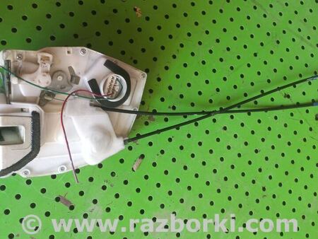 Замок двери задний правый для Suzuki SX4 Киев 8230180J22