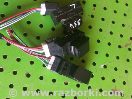Кнопка стеклоподьемника для Suzuki SX4 Киев 3799562J00