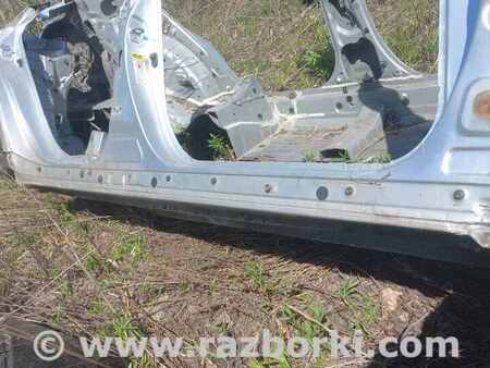 Порог правый для Toyota Camry 40 XV40 (01.2006-07.2011) Киев 6131106030