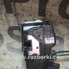 Замок двери задней левой KIA Sorento XM