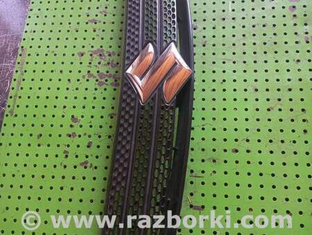 Решетка радиатора для Suzuki SX4 Киев 7174180J005PK