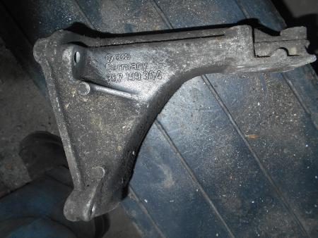 Подушка для Volkswagen Passat B3 (03.1988-09.1993) Львов 357199354