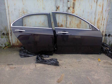 Дверь задняя в сборе для Honda Accord (все модели) Киев