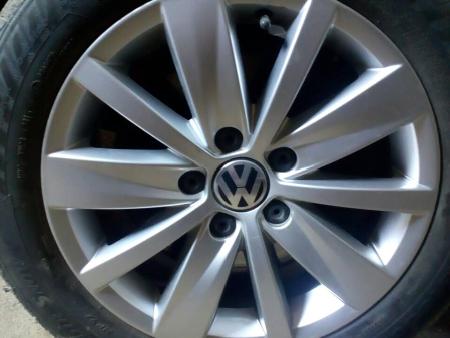 Диск литой для Volkswagen Passat (все года выпуска) Киев 3AA601025AF8Z8