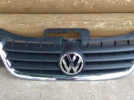 Решетка радиатора для Volkswagen Touran (01.2003-10.2015) Ковель