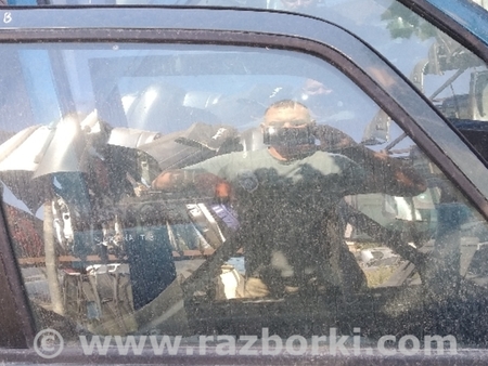 Стекло боковое переднее для Nissan Patrol Одесса