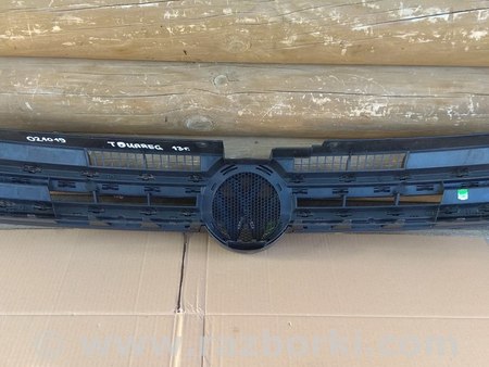 Решетка радиатора для Volkswagen Touareg   Ковель