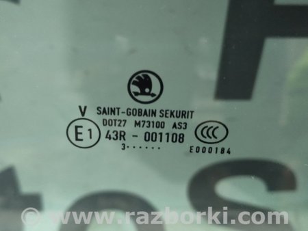 Стекло задней правой двери для Skoda Fabia Киев 5J6845206K