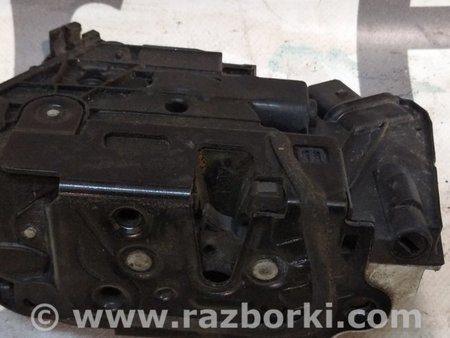 Замок двери передней правой для Skoda Fabia New Киев 5N1837016C