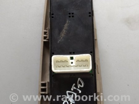 Блок кнопок стеклоподъемников для KIA Cerato Киев 935702F010NM