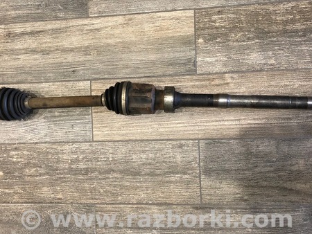 Полуось передняя правая в сборе для Mazda CX-5 KE (12-17) Киев