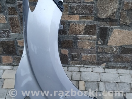 Крыло переднее правое для Mazda CX-7 Киев