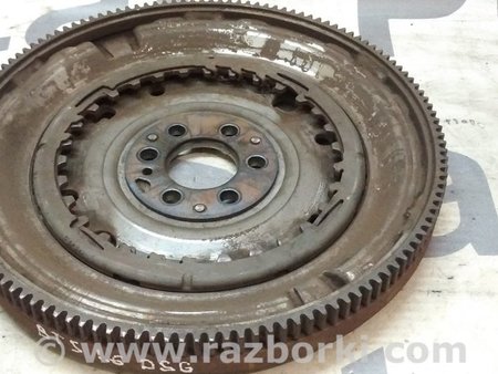 Маховик для Volkswagen Golf VI Mk6 (10.2008-03.2016) Киев 036105266C