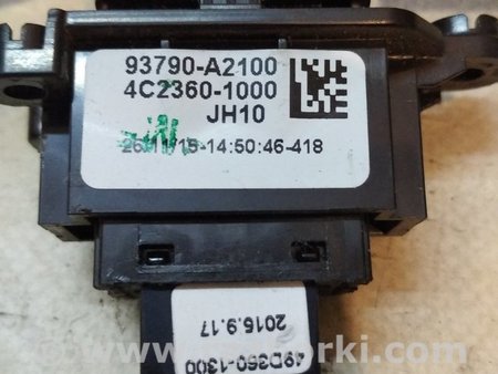 Кнопка аварийки для KIA Ceed Киев 93790A2100WK