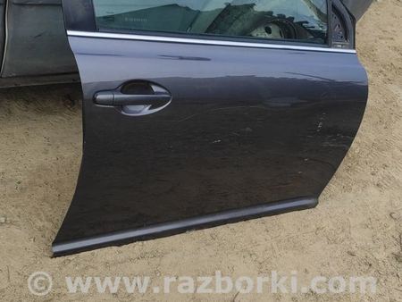 Дверь передняя правая для Toyota Avensis T250 (02.2003-10.2009) Киев 6700105050