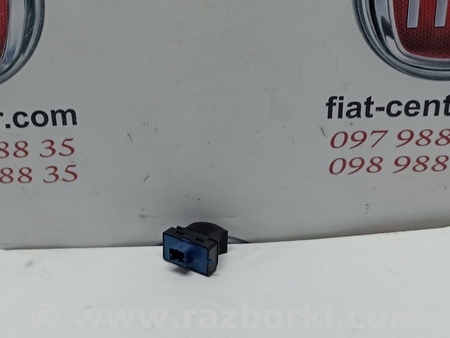 Блок кнопок стеклоподъемников для Fiat Fiorino Городенка 7354612800