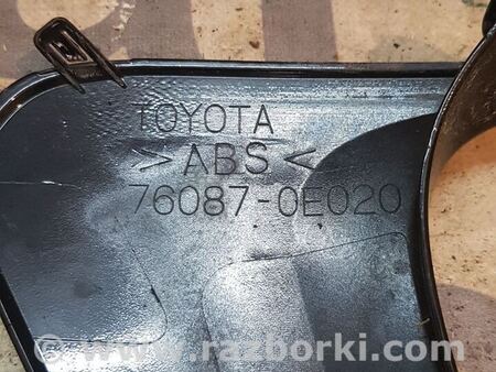 ФОТО Накладка крышки багажника для Toyota Highlander Киев