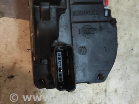 Замок двери передней левой для Nissan Note E11 (2006-2013) Киев 805019U100