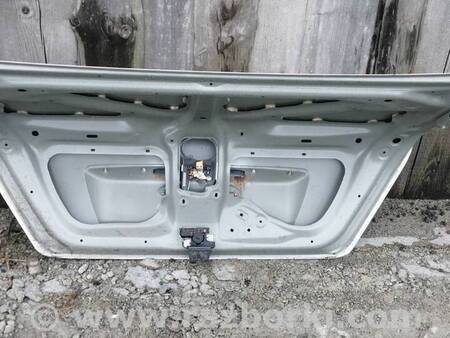 Крышка багажника для Toyota Camry 30 XV30 (09.2001-03.2006) Киев 6440133270