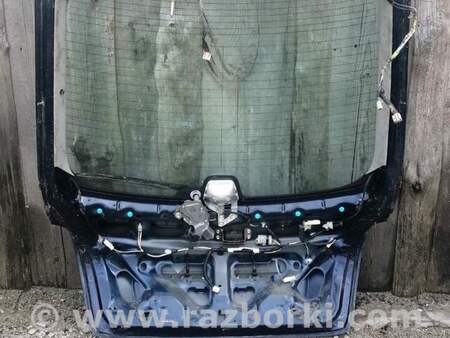 Крышка багажника для Toyota Avensis T250 (02.2003-10.2009) Киев 6700505080