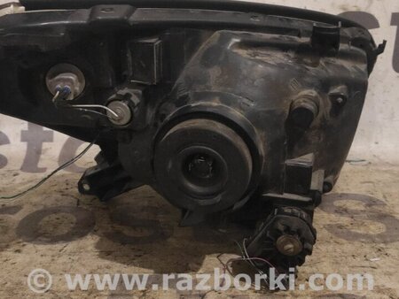 Фара передняя левая для Toyota RAV-4 (05-12) Киев 81106-42250