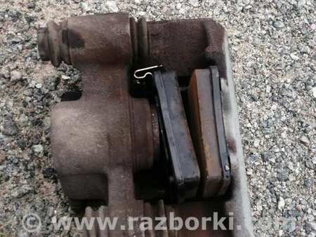 Суппорт задний правый для Toyota RAV-4 (05-12) Киев 4773042050