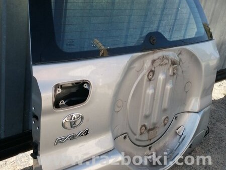 Крышка багажника в сборе для Toyota RAV-4 (05-12) Киев 6700542261