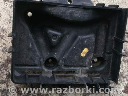 Кронштейн АКБ для Volkswagen Polo 9N (2001-2012) Киев 5Z0915331B