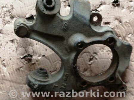 Цапфа задняя левая для KIA Sorento Киев 527102P000