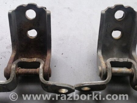 Петля двери передняя правая для Nissan Navara Киев 80401ZB00A