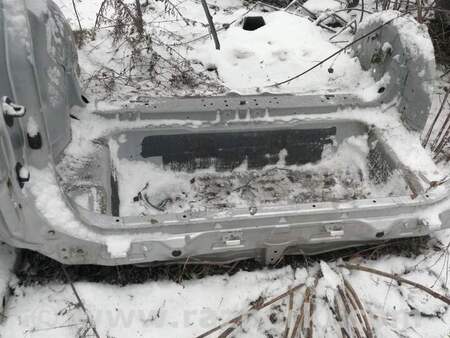 Задняя панель для Toyota RAV-4 (05-12) Киев 5830742010
