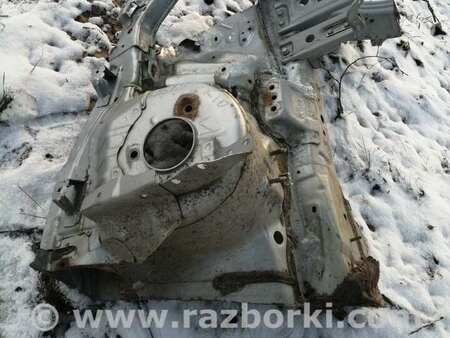 Передняя левая четверть для Mitsubishi Lancer X 10 (08-17) Киев 5220C507