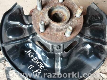 Цапфа передняя правая для Toyota Avensis T250 (02.2003-10.2009) Киев 4321105052