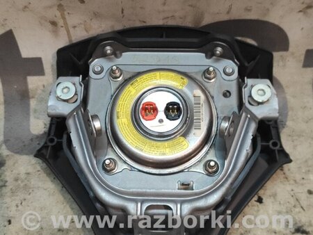 Airbag подушка водителя для Toyota Corolla Verso (04.2004-03.2009) Киев 451300F020B0