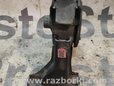 Подушка для Toyota Avensis T250 (02.2003-10.2009) Киев 123710D130