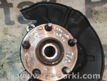 Цапфа передняя левая для Toyota Corolla Verso (04.2004-03.2009) Киев 432120F010