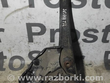 Цапфа передняя левая для Hyundai Sonata NF (09.2004-10.2010) Киев 517153K050