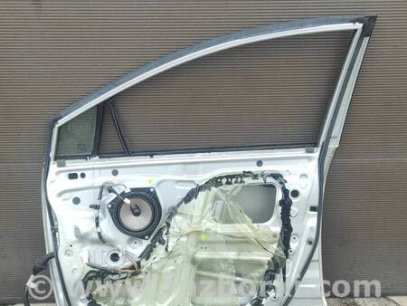 Дверь передняя правая для Toyota Corolla Verso (04.2004-03.2009) Киев 670010F010